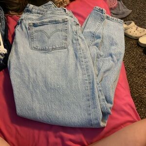 Levi Straight Leg Jeans